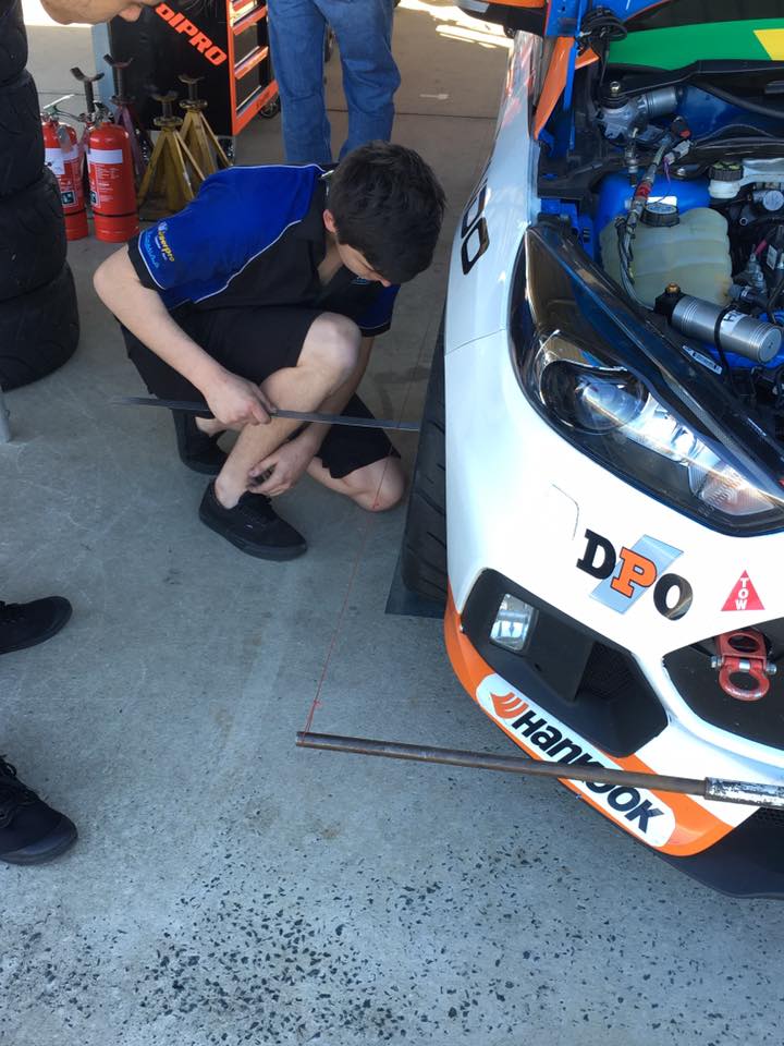 Fulcrum apprenctice working on the ovo car