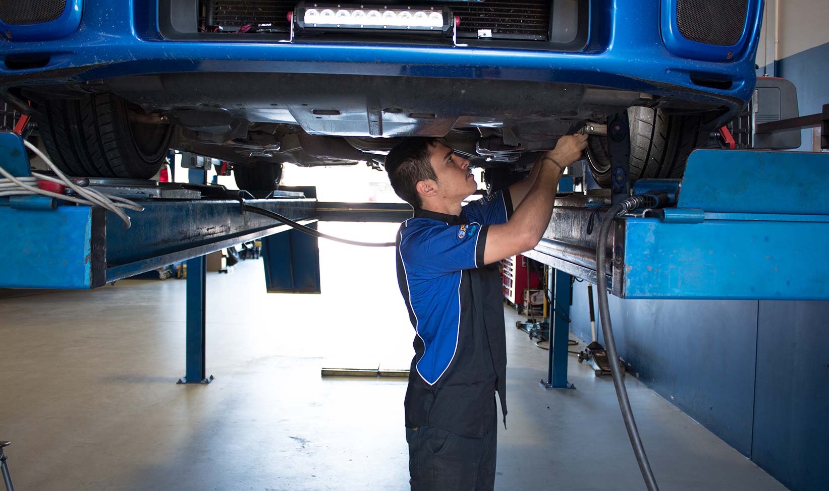 Hillcrest Wheel Alignment at Fulcrum Suspensions